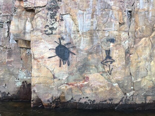Pictograph site spray painted