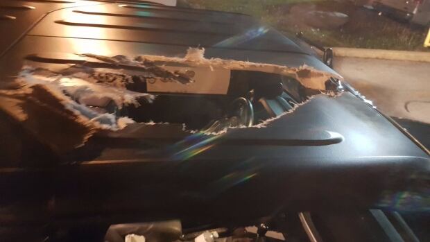 Man said to have hurled concrete blocks onto Highway 401 Man said to have hurled concrete blocks onto Highway 401
