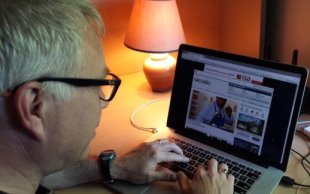 Brian Putman computer online surfing
