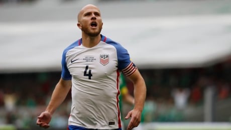 U.S. Michael Bradley celebrates after a long-distance goal against Mexico on Sunday. Mexico US Soccer WCup 2018