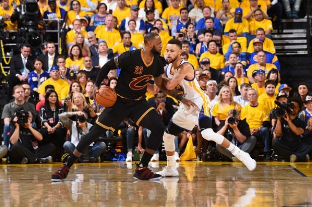 cavaliers-warriors