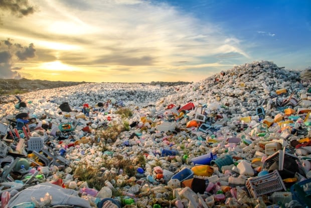 Plastic waste Maldives