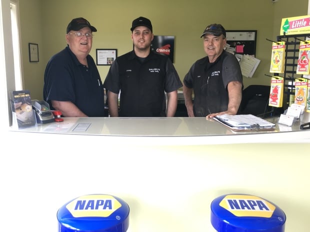 Dalziel Autobody front office