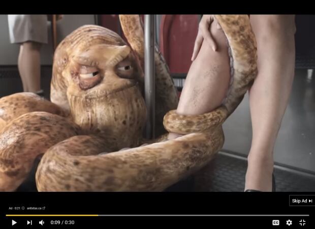 Autoplay ad