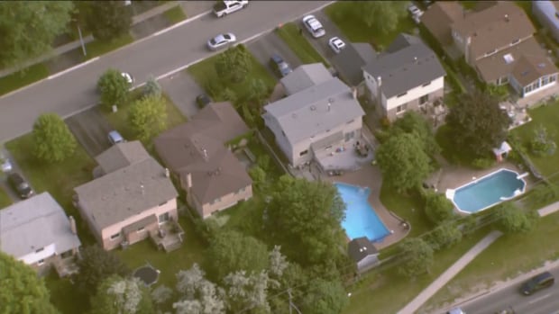 Babysitter, 20, pulled from pool unresponsive after four-year-old calls 911