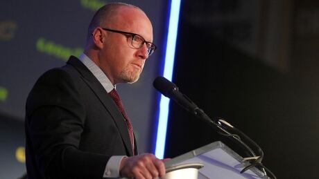 Cleveland Cavaliers owner, Dan Gilbert, says David Griffin's, above, contract will not be extended once it expires June 30. david-griffin
