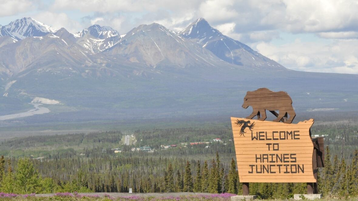 Haines Junction, Yukon, looks at reducing minimum home size North