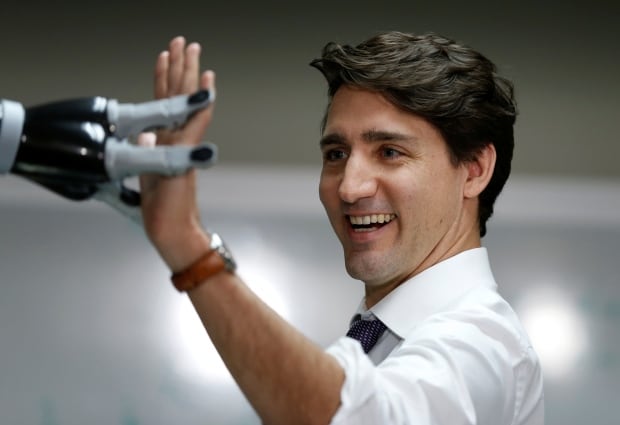 CANADA-POLITICS/