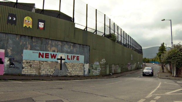 Peace Wall, Belfast, Northern Ireland