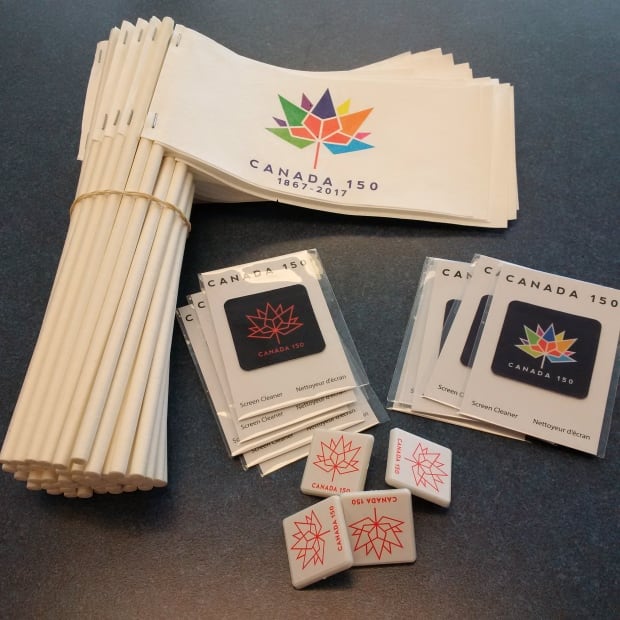 Canada 150 items