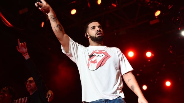 Drake came out shortly before the fireworks and performed hit songs Jumpman Gyalchester and Fake Love