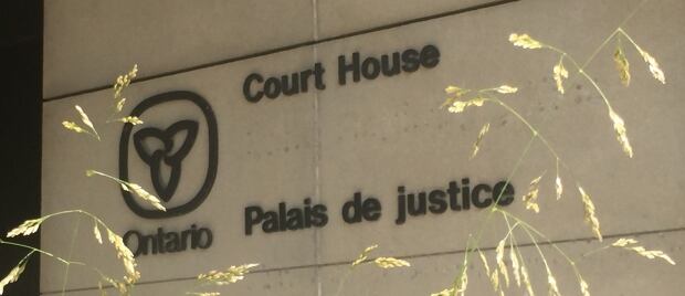 London Courthouse
