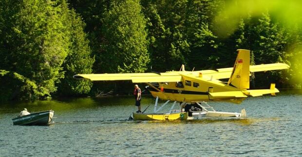 Sea plane Algonquin park