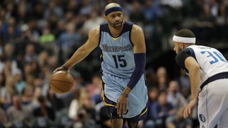 Vince Carter played the past three seasons with the Memphis Grizzlies. carter-vince