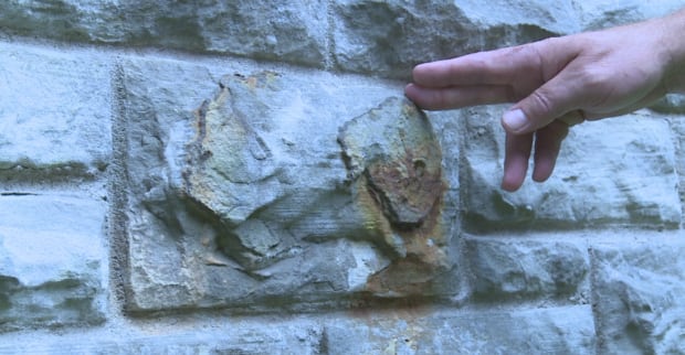 University College, Kentucky Stone