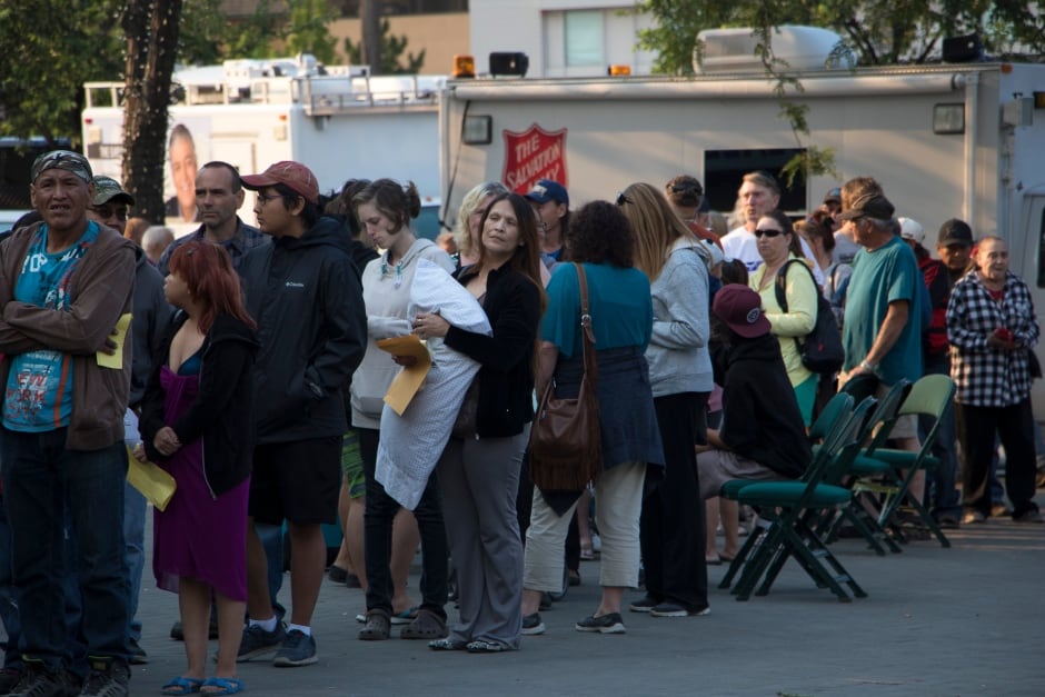 BC Wildfire Kamloops Evacuation Order Line Up