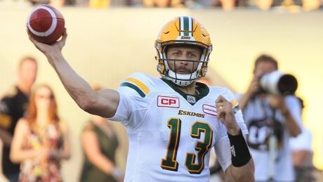 Edmonton Eskimos quarterback Mike Reilly throws a pass during first half against the Hamilton Tiger-Cats in Hamilton, Ont., on Thursday. , July 20, 2017. THE CANADIAN PRESS/Dave Chidley reilly-mike-072017-620