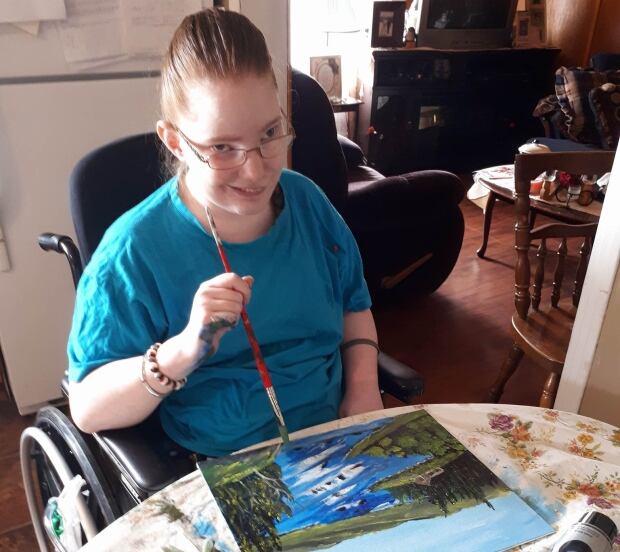 Candice Lewis painting