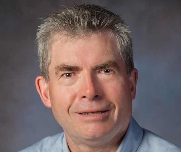 Wheat researcher, policy analyst honoured by seed growers CBC News