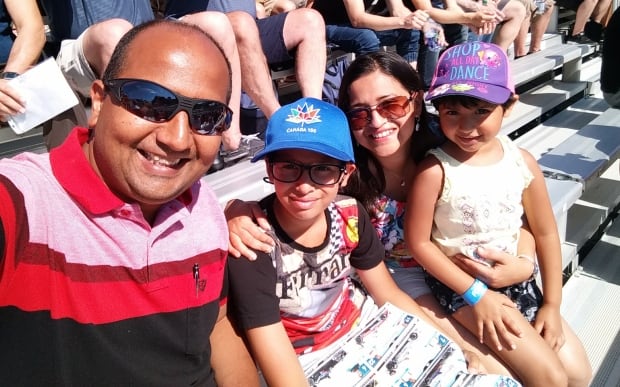 abhay ghatpande and family at formula e free wristbands