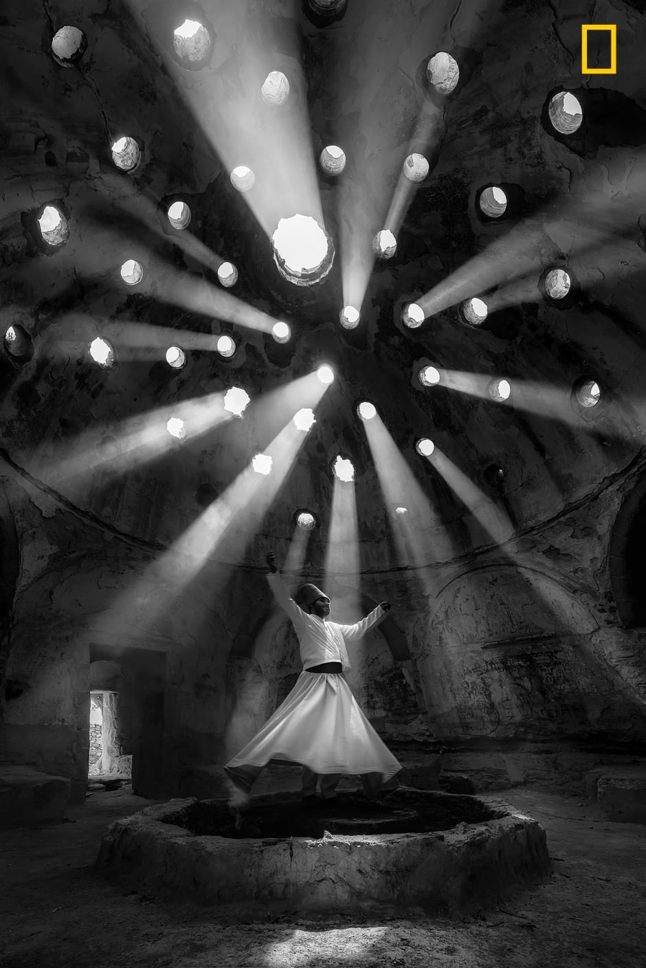 TPOY Winners-Honorable mentions 2017/Yourshot_TPOY_People_1st_Uyar.jpg