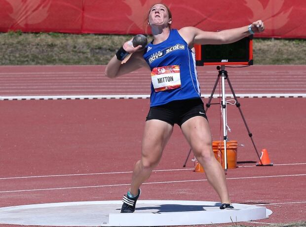Sarah Mitton placed first