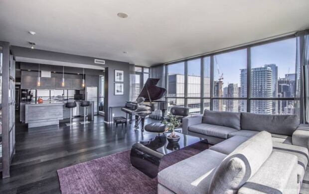 airbnb canada loft