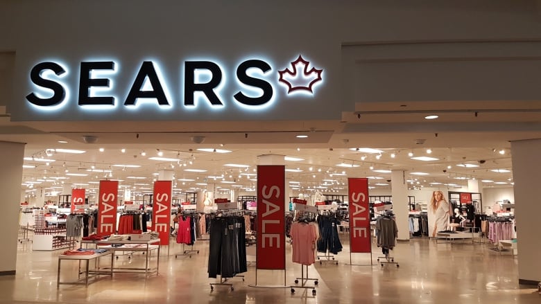 Sears Canada closing sale