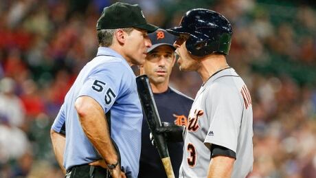 Detroit Tigers second baseman Ian Kinsler, right, was fined but not suspended for a verbal tirade against umpire Angel Hernandez.
Ian-Kinsler-Angel-Hernandez-14082017
