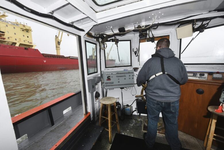 Mail by pail is name of game for Detroit's floating ZIP code CBC News