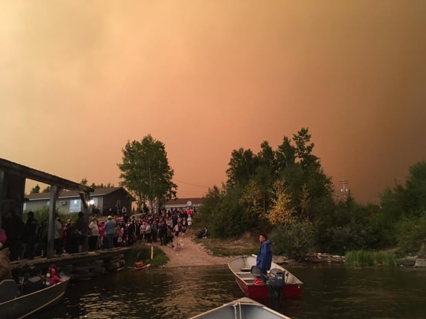 Manitoba wildfire evacuees