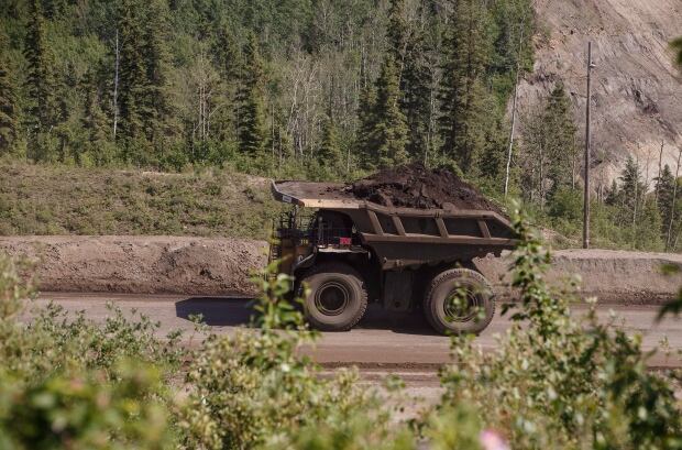Oilsands 50 Now 20170622