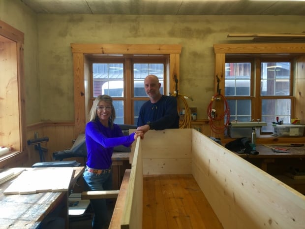 Randy helps Michelle build her casket