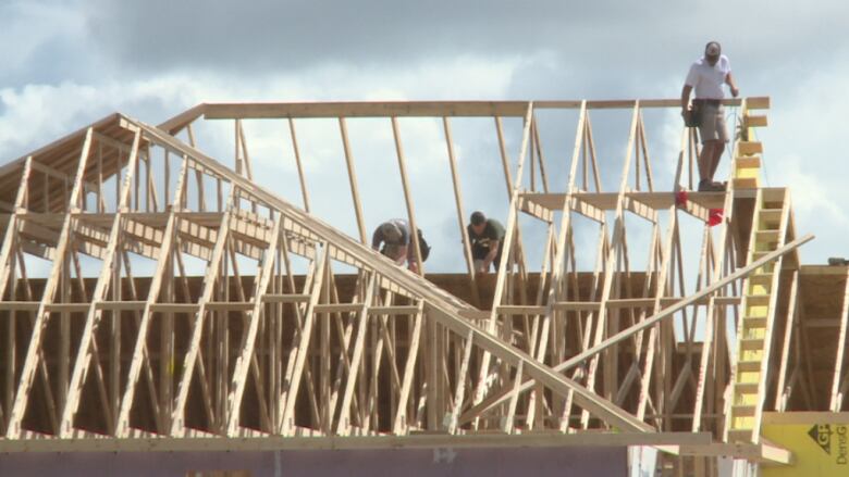 2018 was another record-breaking construction year in London | CBC News