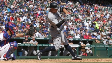 Aaron Judge, right, and Mark McGwire are the only players to hit at least 40 home runs in their first season. aaron-judge