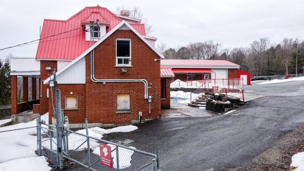 Once the Sherbrooke Hells Angels stronghold, the Wellington Street compound is now deserted and has been confiscated by a judge at Quebec's Superior Court.