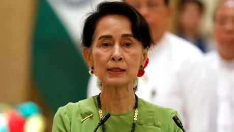 Myanmar State Counselor Aung San Suu Kyi talks during a news conference with India's Prime Minister Narendra Modi in Naypyitaw, Myanmar September 6, 2017. REUTERS/Soe Zeya Tun - RC127A6526F0 Aung San Suu Kyi Myanmar