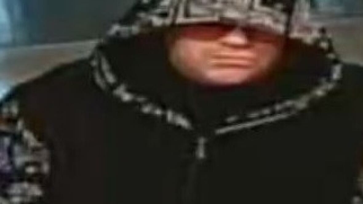 robbery-suspect robbery-suspect Police in Moncton look for bank robber