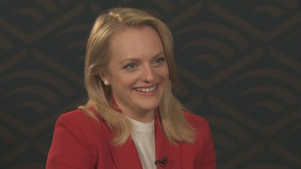 elisabeth moss