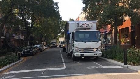 #dansmapiste blocking bike paths