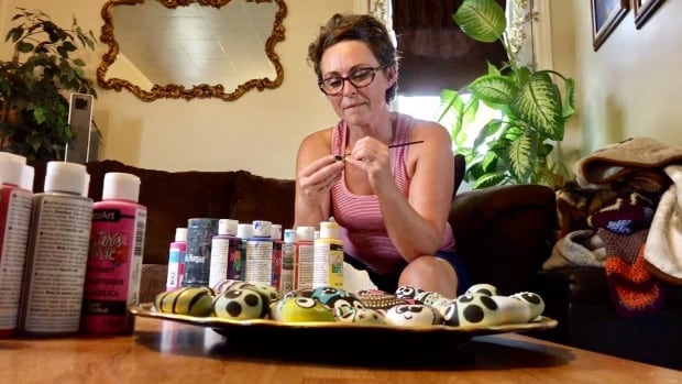 Karen Tuplin painting