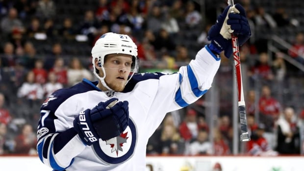 Jets sign F Ehlers to seven-year, $42M extension Jets sign F Ehlers to seven-year, $42M extension