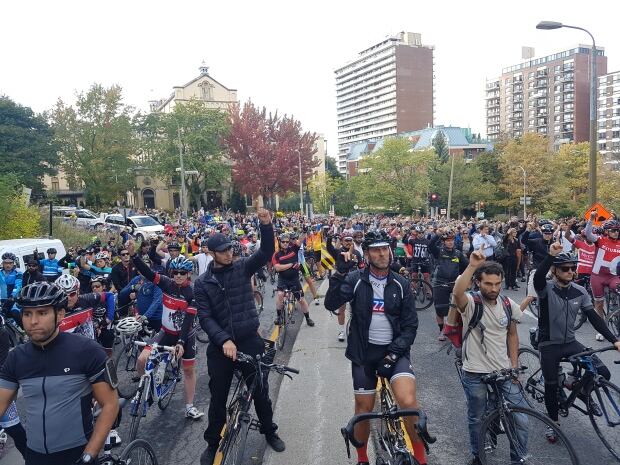 cyclists clement ouiment camillien houde