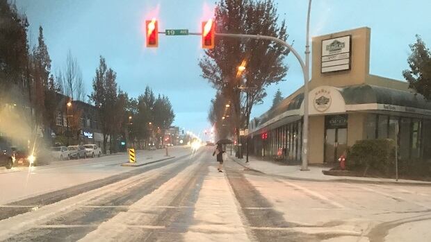morning hail storm turns south surrey white rock into morning hail storm turns south surrey white rock into