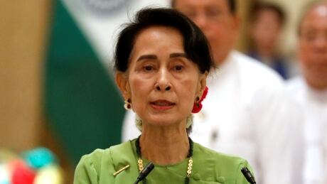 Myanmar State Counselor Aung San Suu Kyi, seen Sept. 6, said a committee will coordinate all international and local assistance in violence-struck Rakhine state, where the Rohingya are concentrated.<br />
MYANMAR-INDIA/