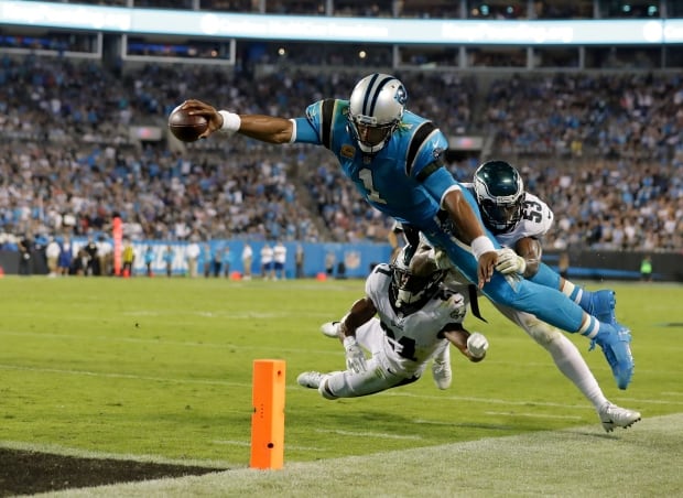 Panthers-Eagles-12102017
