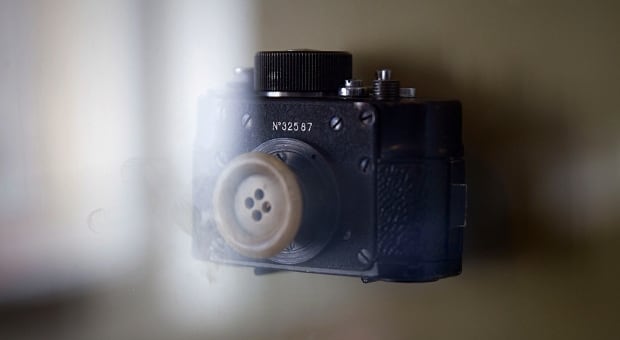 button camera.jpg