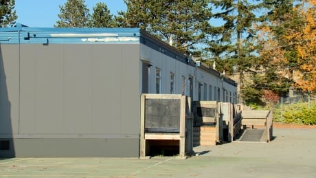 There are more than 300 portables across the city, some covered in graffiti or marked by peeling paint.<br />
surrey school portables