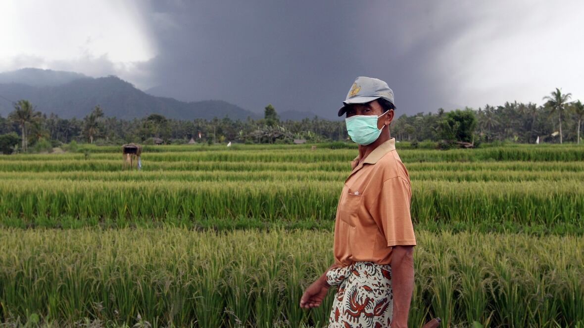 TRAVELING INDONESIA WARNINGS