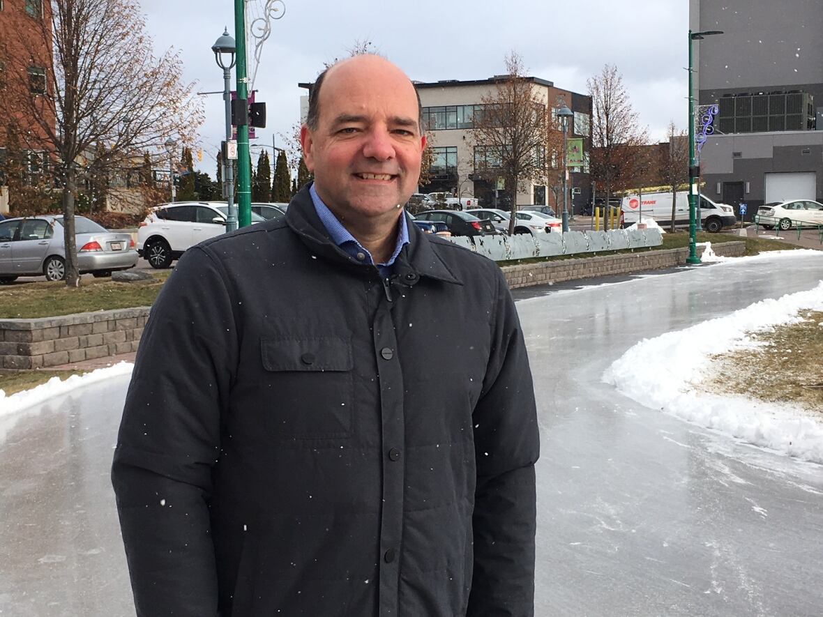 100 days of skating Dieppe sets goal for outdoor refrigerated rink